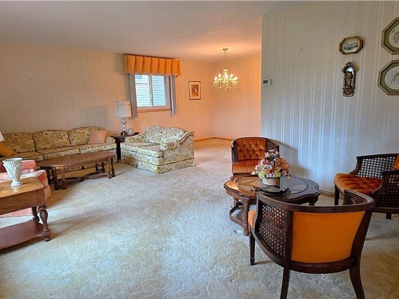 11198 Gordon Drive , Parma, OH 44130 Photo 6