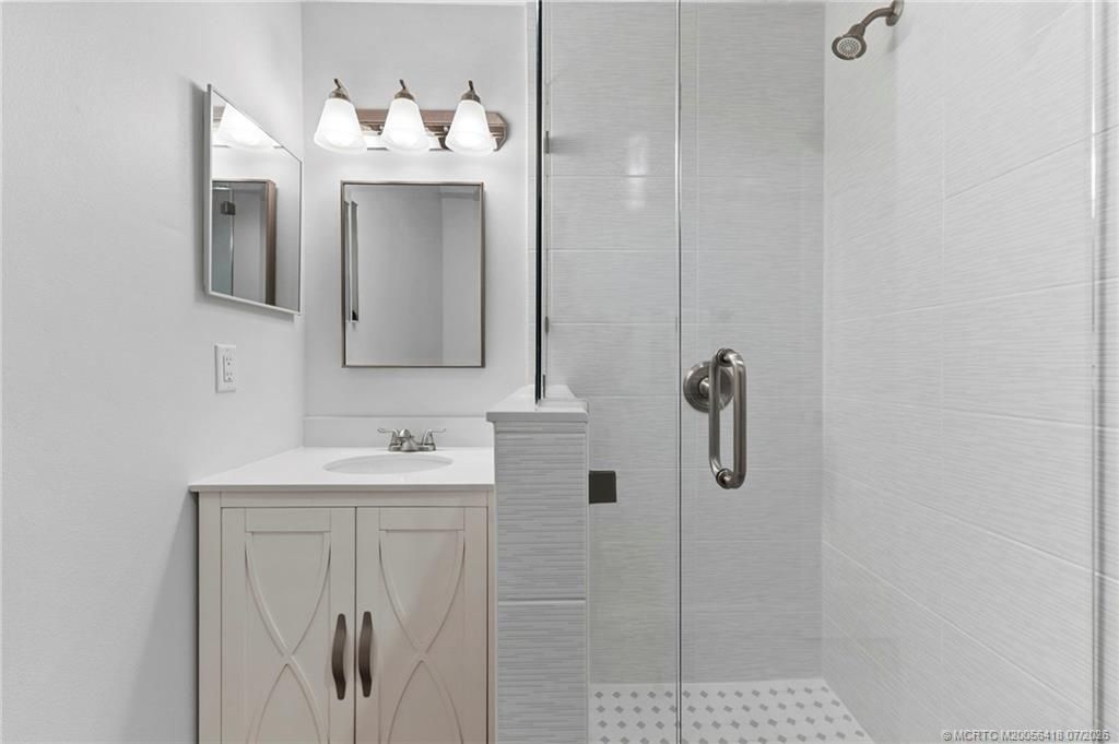 2929 SE Ocean Boulevard, Unit F10, Stuart, FL 34996 Photo