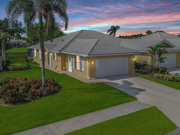 1276 NW BENTLEY Circle, Unit B, Port St. Lucie, FL 34986