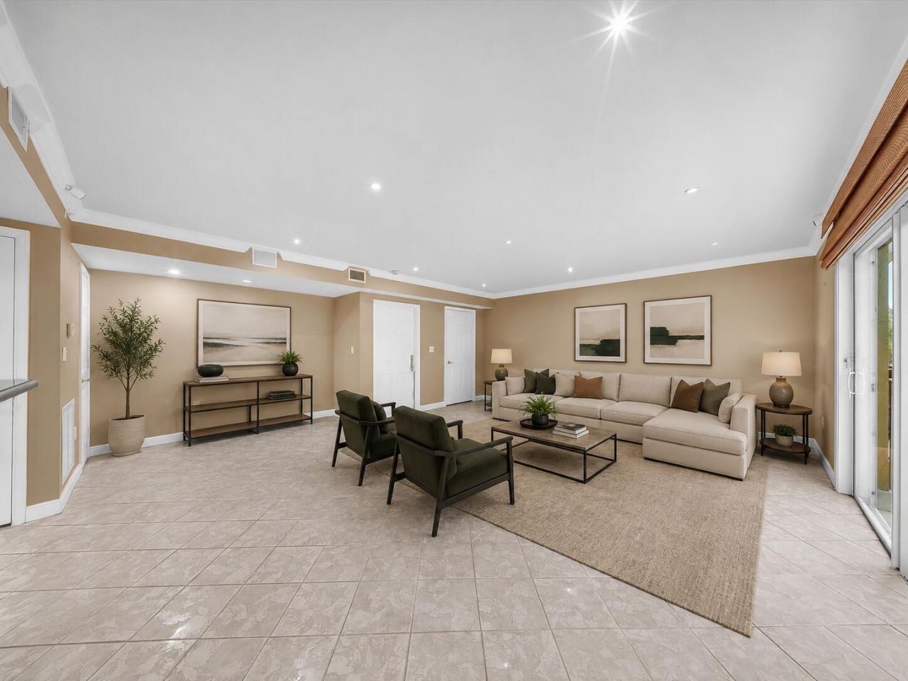 1111 E Las Olas Boulevard, Unit 308, Fort Lauderdale, FL 33301 Photo
