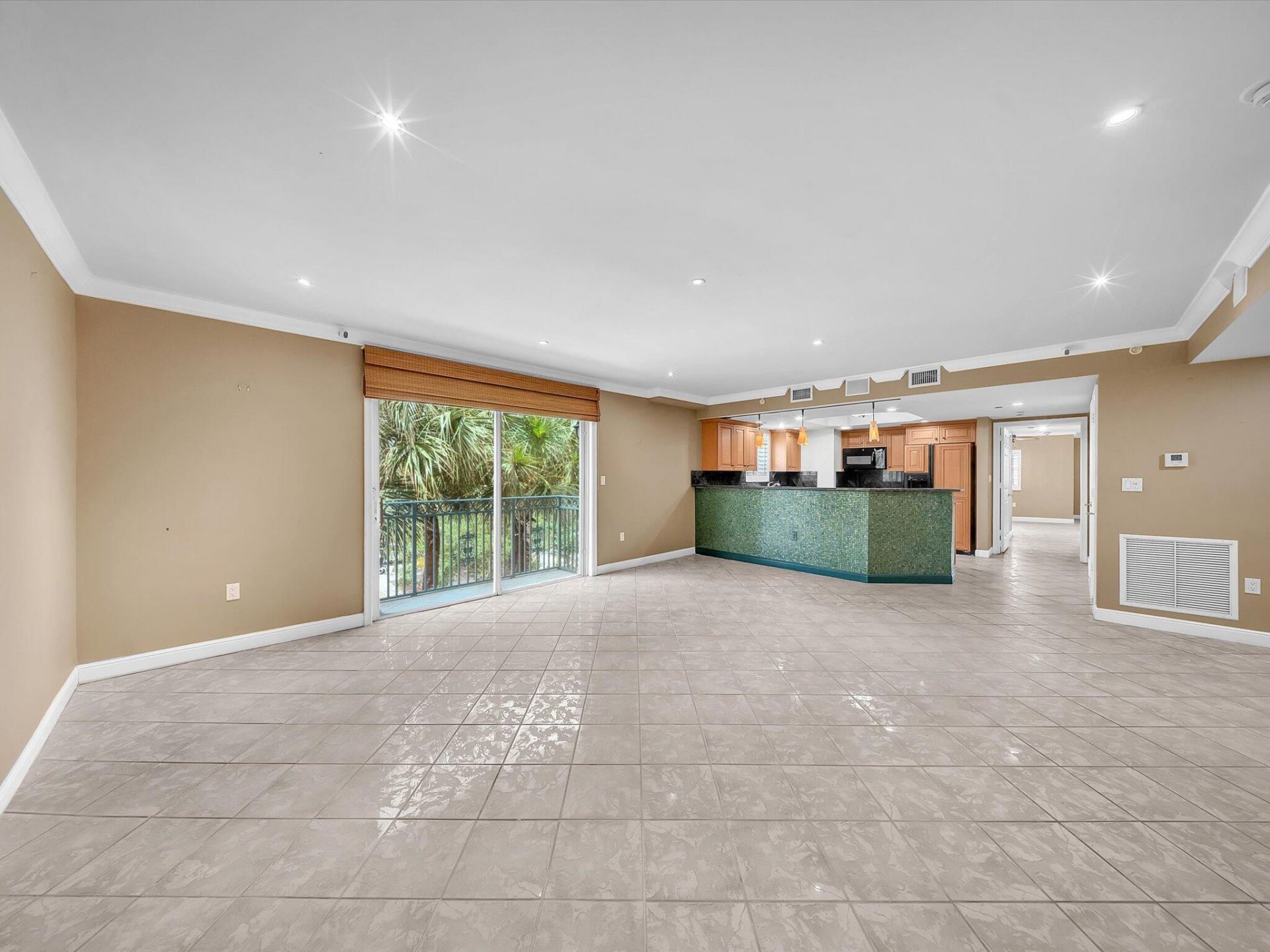 1111 E Las Olas Boulevard, Unit 308, Fort Lauderdale, FL 33301 Photo