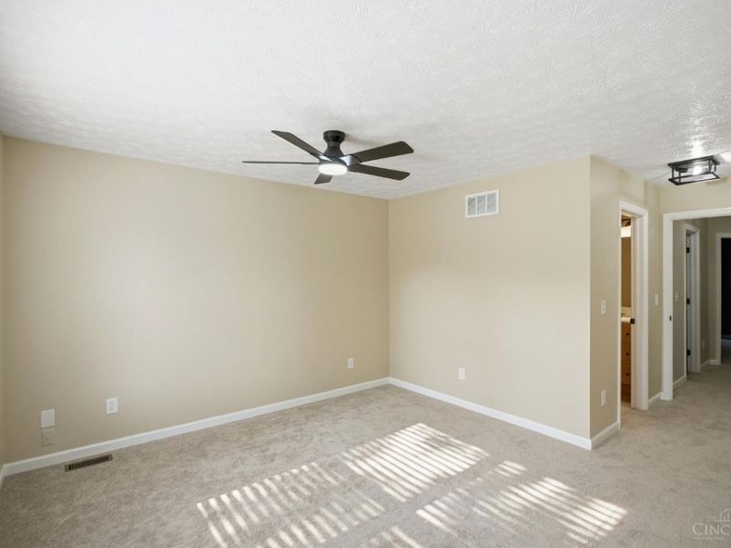 944 Fox Croft Place, Trenton, OH 45067 Photo 15