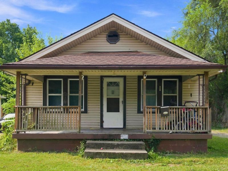 2125 Winona Drive, Middletown, OH 45042 Photo 1