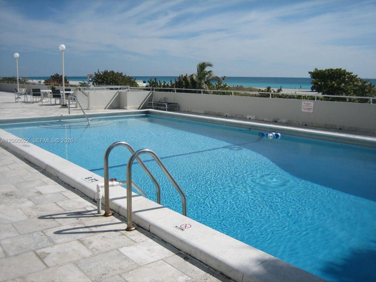 465 Ocean Dr , Unit 303, Miami Beach, FL 33139 Photo