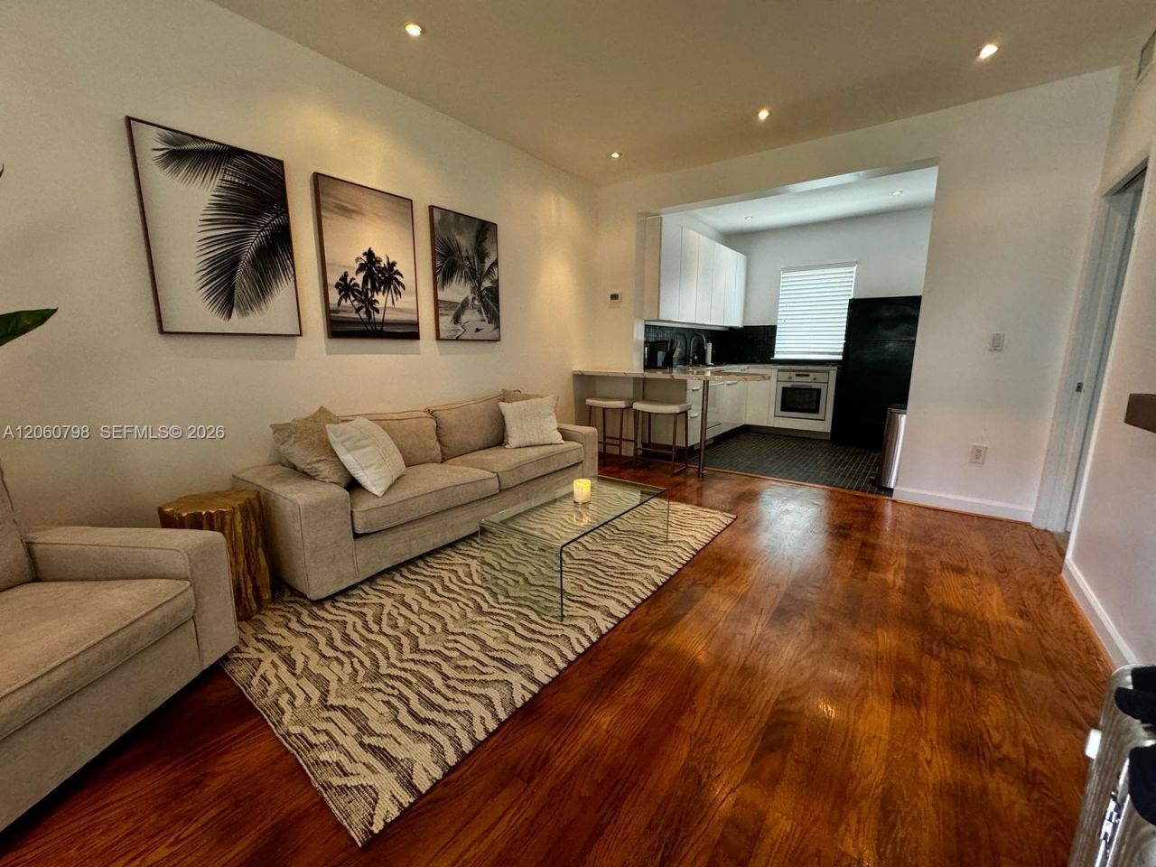 736 13th St, Unit 104, Miami Beach, FL 33139 Photo