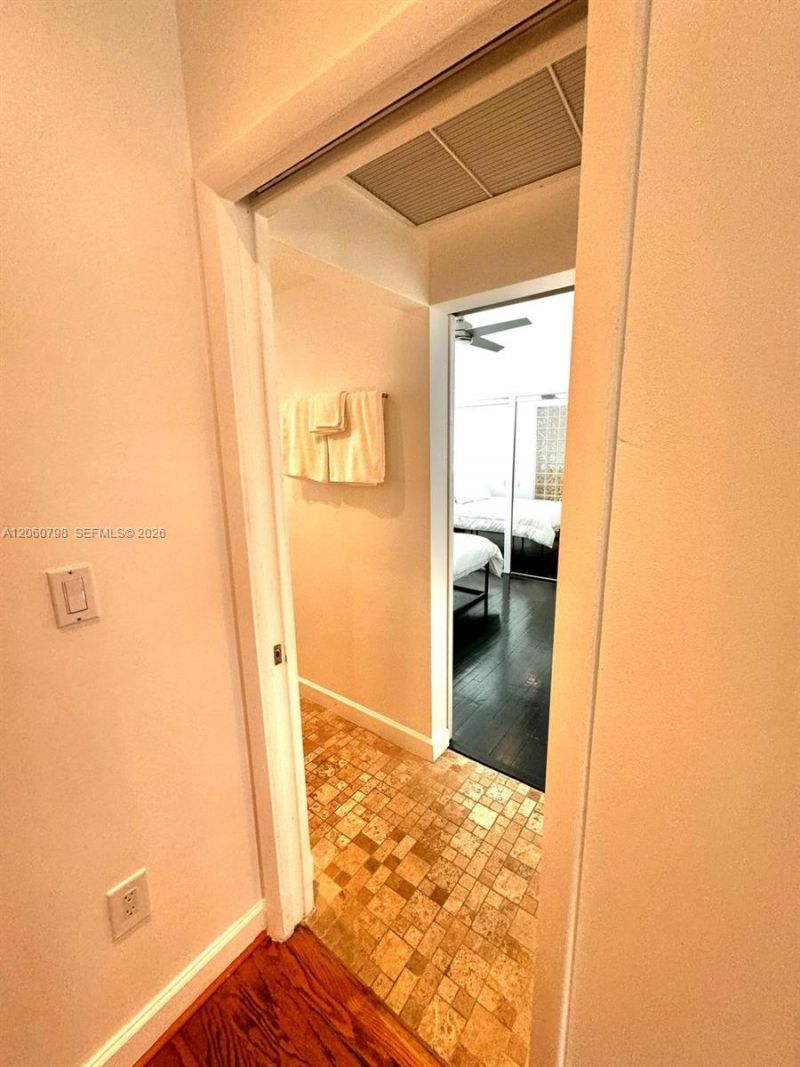 736 13th St, Unit 104, Miami Beach, FL 33139 Photo