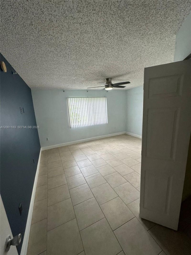 5005 Wiles Rd , Unit 102, Coconut Creek, FL 33073 Photo