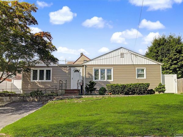 28 Roundhill Drive, Yonkers, NY 10710