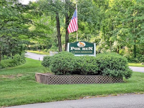 215 Fox Run Lane, Carmel, NY 10512
