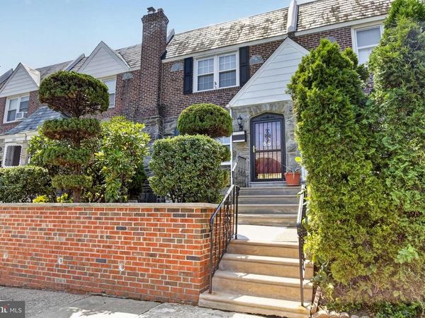 6848 RADBOURNE ROAD, UPPER DARBY, PA 19082