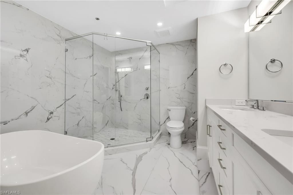 569 Park Shore Dr , Unit G5, Naples, FL 34103 Photo