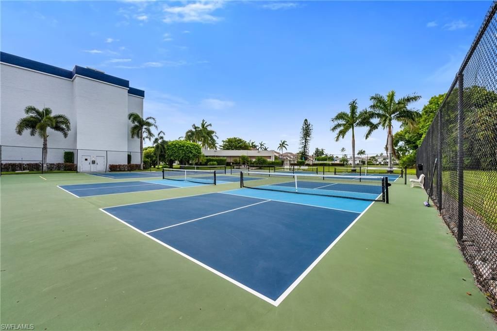 569 Park Shore Dr , Unit G5, Naples, FL 34103 Photo