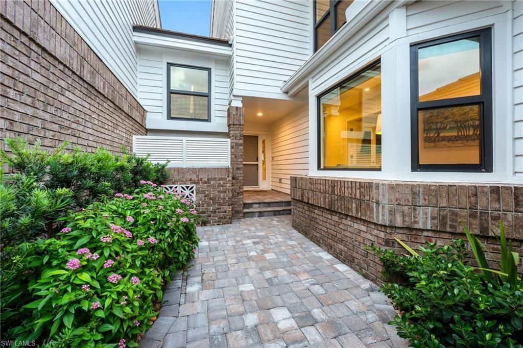 569 Park Shore Dr , Unit G5, Naples, FL 34103 Photo