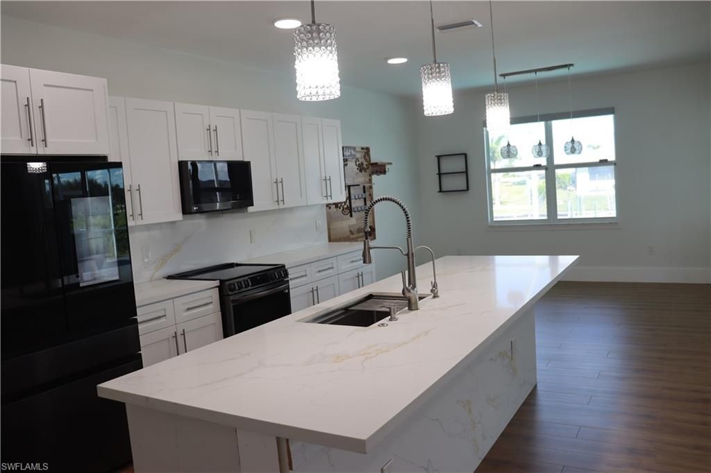 1857 NW 36th Pl, Cape Coral, FL 33993 Photo