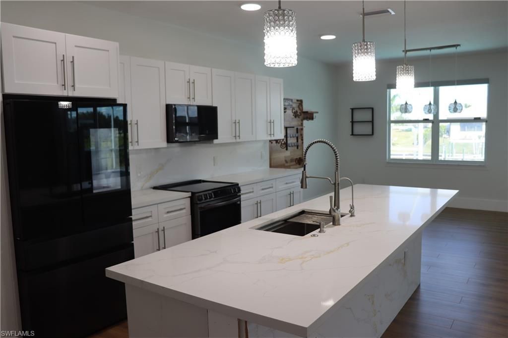 1857 NW 36th Pl, Cape Coral, FL 33993 Photo