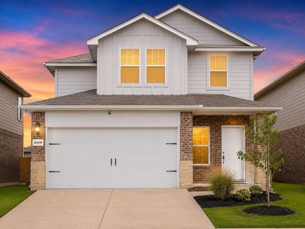 2160 Ocelot Street , Crandall, TX 75114
