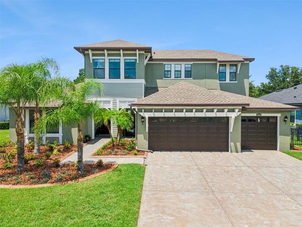 2590 LAKE MANOR DRIVE , LAND O LAKES, FL 34639