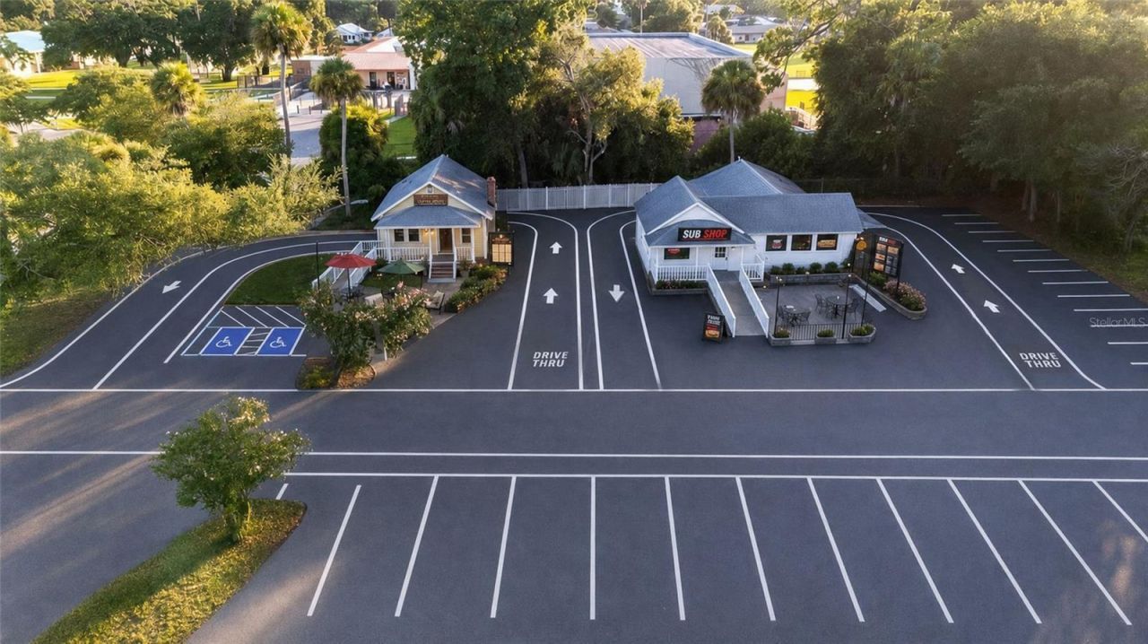 1042 N Dixie Freeway, New Smyrna Beach, FL 32168 Photo