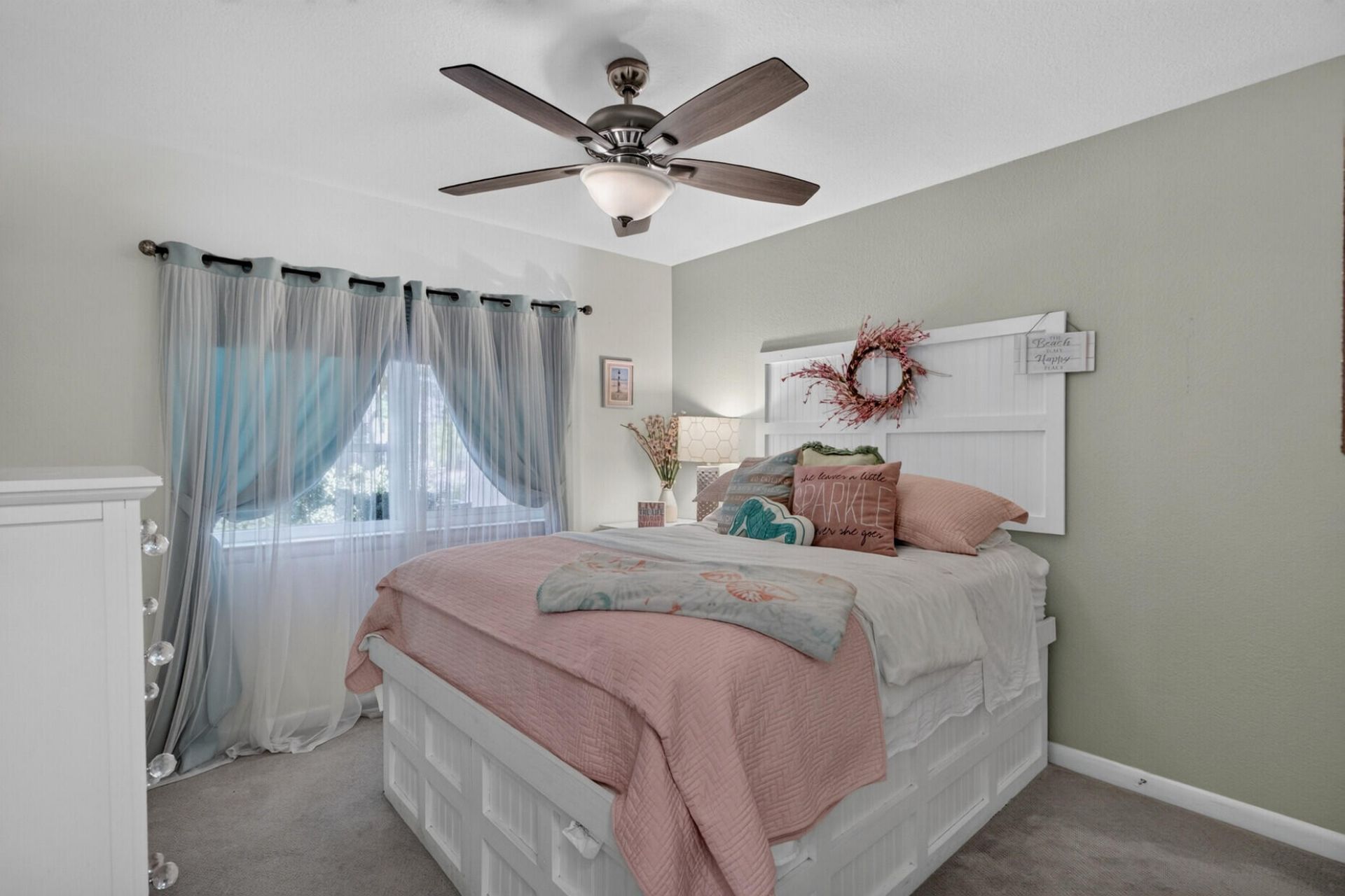 271 Alexandra Photo 17