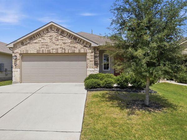 14016 Ballast DR , Elgin, TX 78621