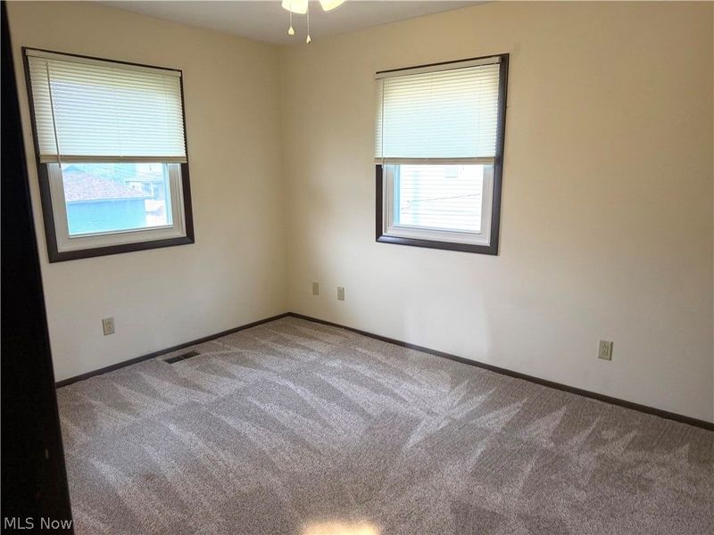 1512 Clairmont Avenue , Cambridge, OH 43725 Photo 15