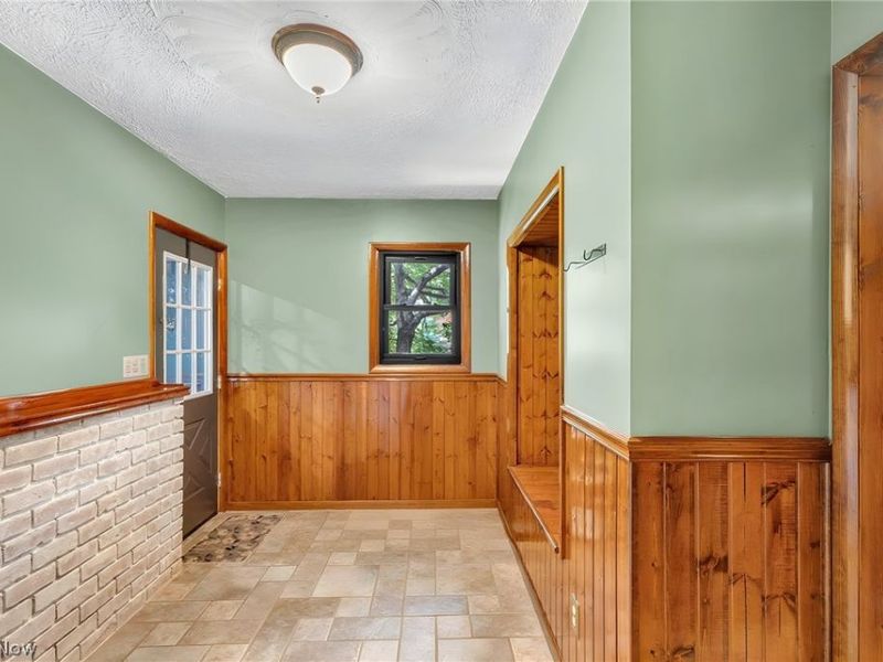 8148 Avalon Road NW, Malvern, OH 44644 Photo 21