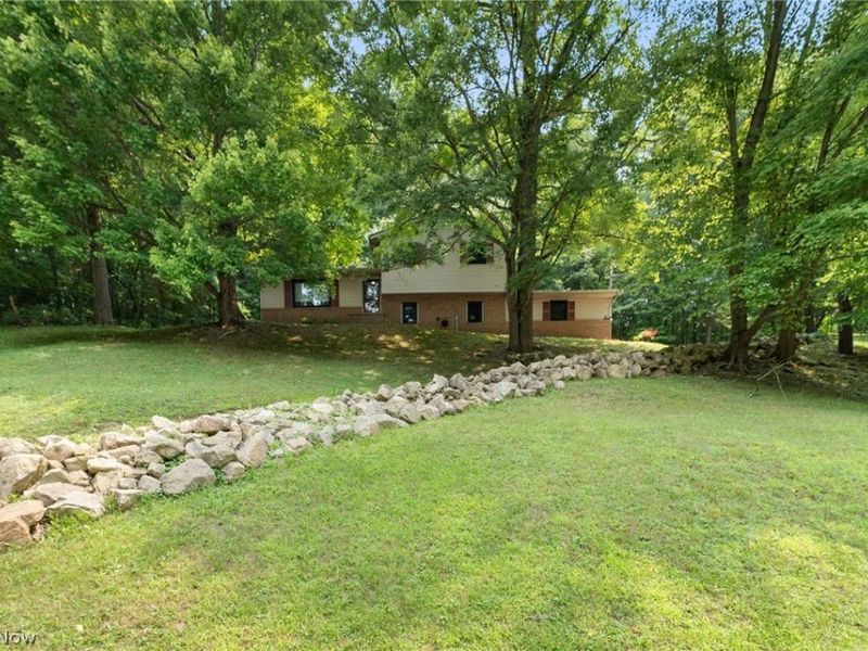 8148 Avalon Road NW, Malvern, OH 44644 Photo 36