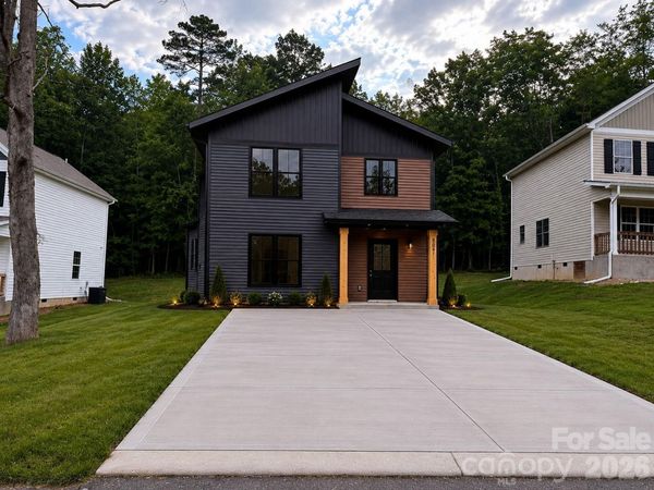 914 Taylor Street , Wingate, NC 28174