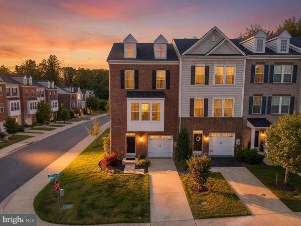 8700 SWEET LAUREN COURT, UPPER MARLBORO, MD 20772