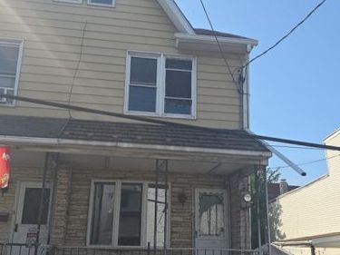 216 W CENTRE STREET, SHENANDOAH, PA 17976