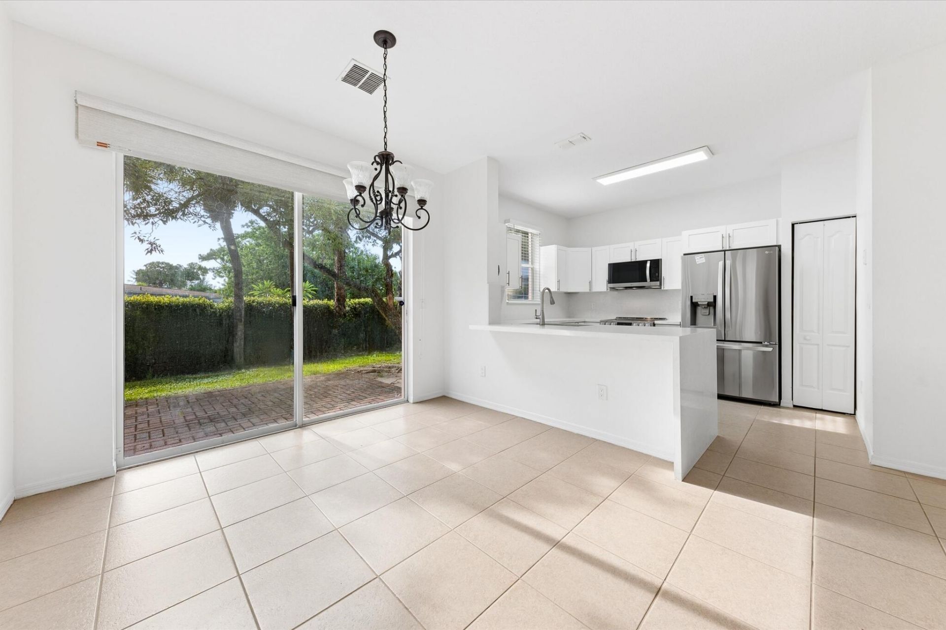402 Seminole Palms Drive, Unit 402, Greenacres, FL 33463 Photo