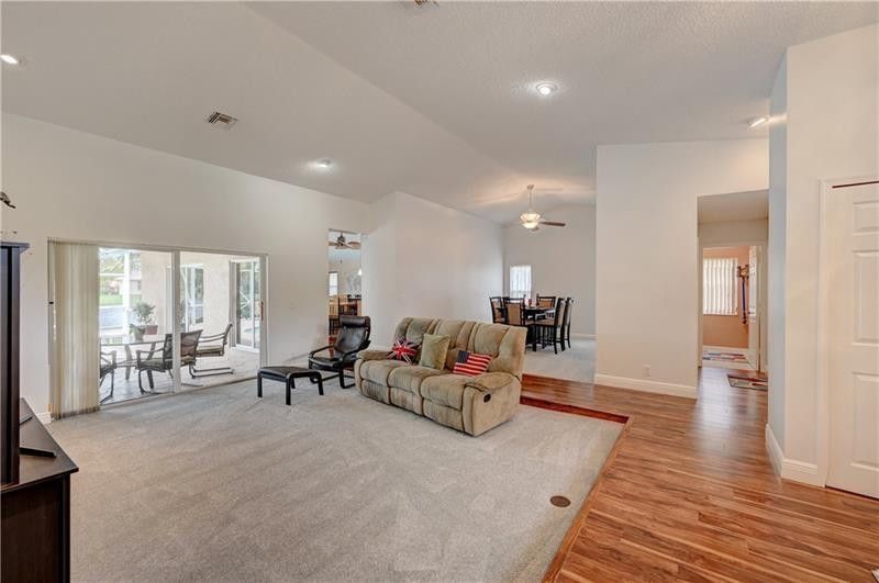 5088 NW 100th Terrace, Coral Springs, FL 33076 Photo