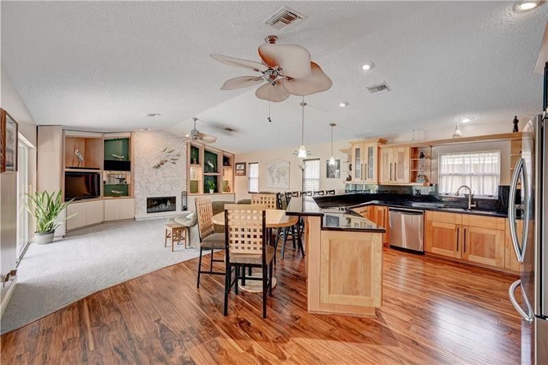 5088 NW 100th Terrace, Coral Springs, FL 33076 Photo