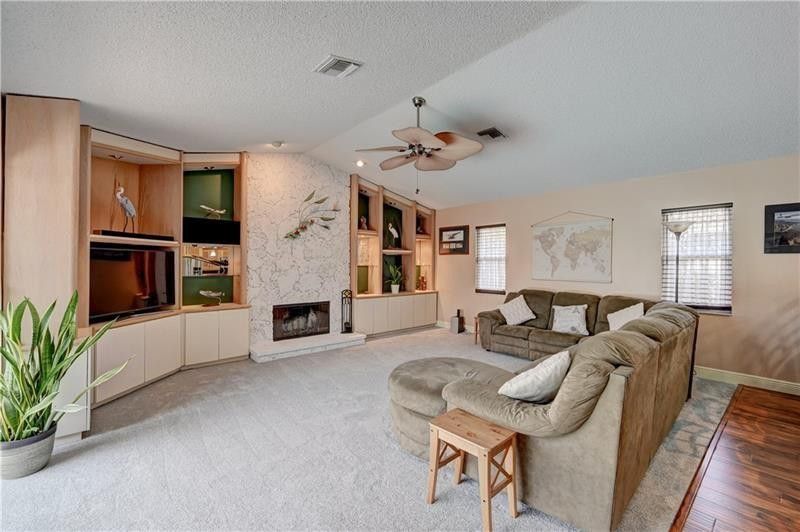 5088 NW 100th Terrace, Coral Springs, FL 33076 Photo