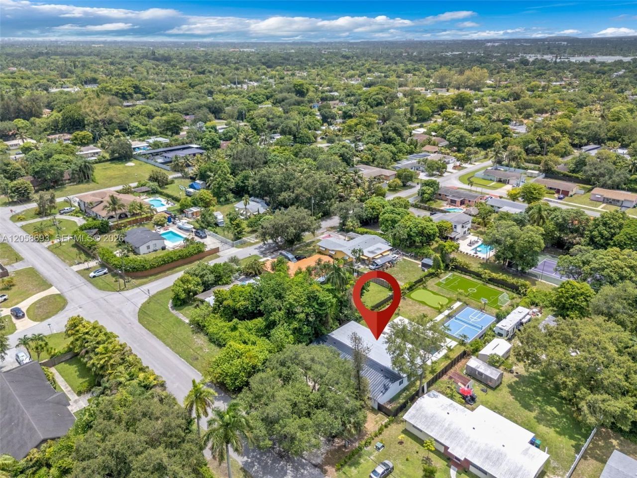 15230 NE 2nd Ave , Miami, FL 33162 Photo