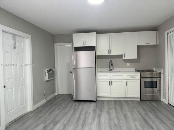 501 SE 23rd St , Unit 12, Fort Lauderdale, FL 33316
