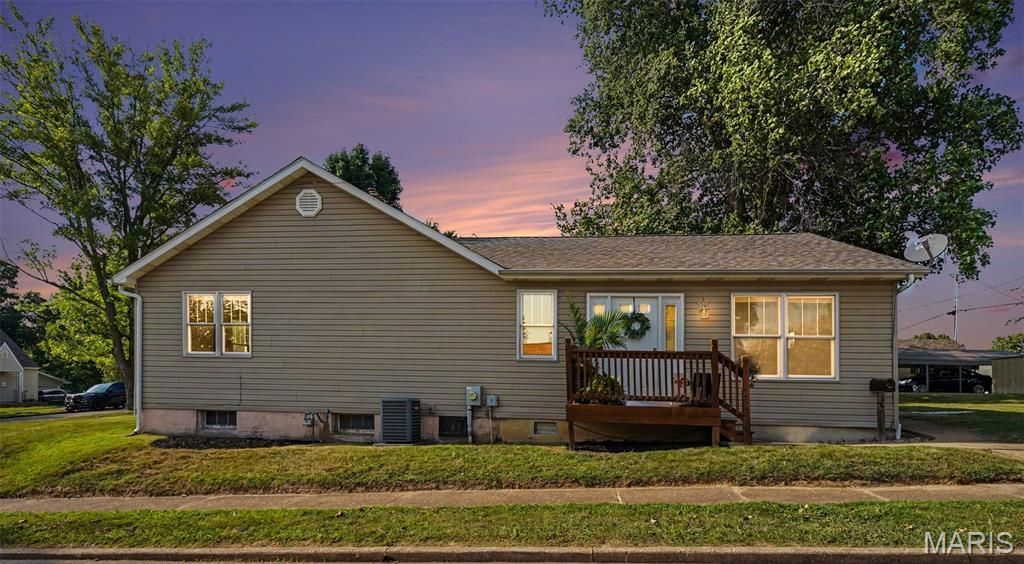 1200 N Taylor Avenue, Crystal City, MO 63019 Main Photo