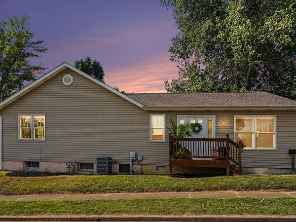 1200 N Taylor Avenue, Crystal City, MO 63019