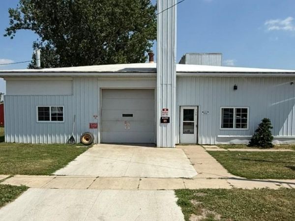 308 2nd Avenue NW, Bertha, MN 56437