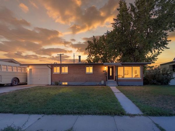 2375 W 4975 S, Roy, UT 84067