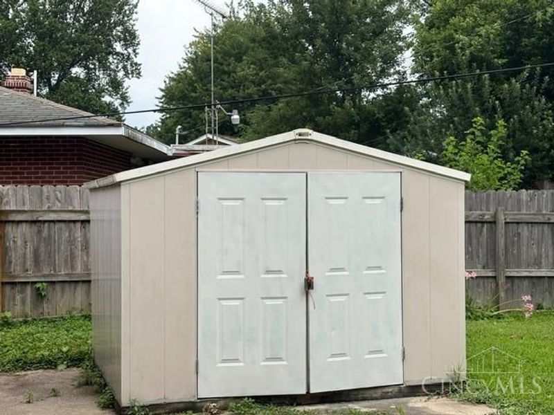 230 Kenyon Drive, Wilmington, OH 45177 Photo 6