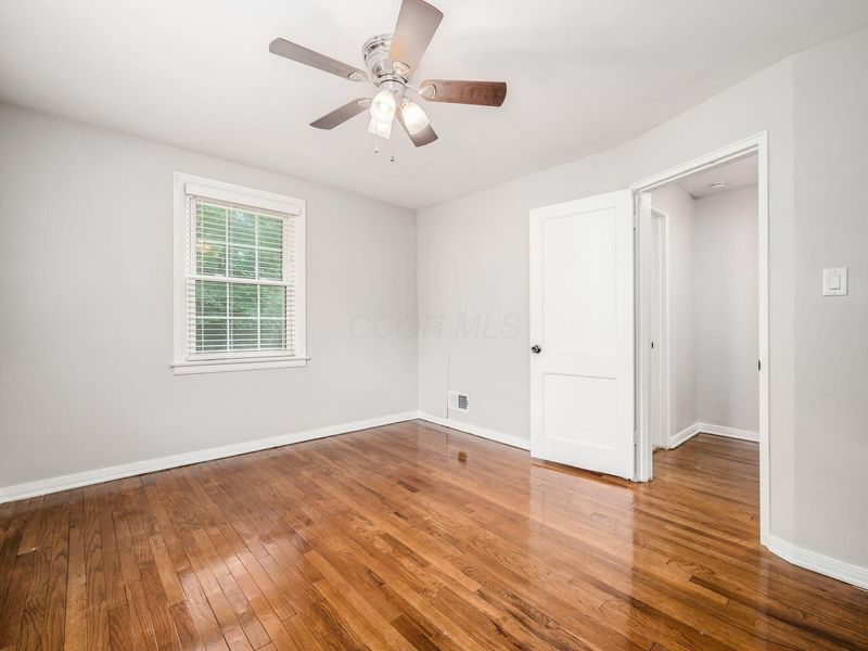 111 E Selby Boulevard , Worthington, OH 43085 Photo 19