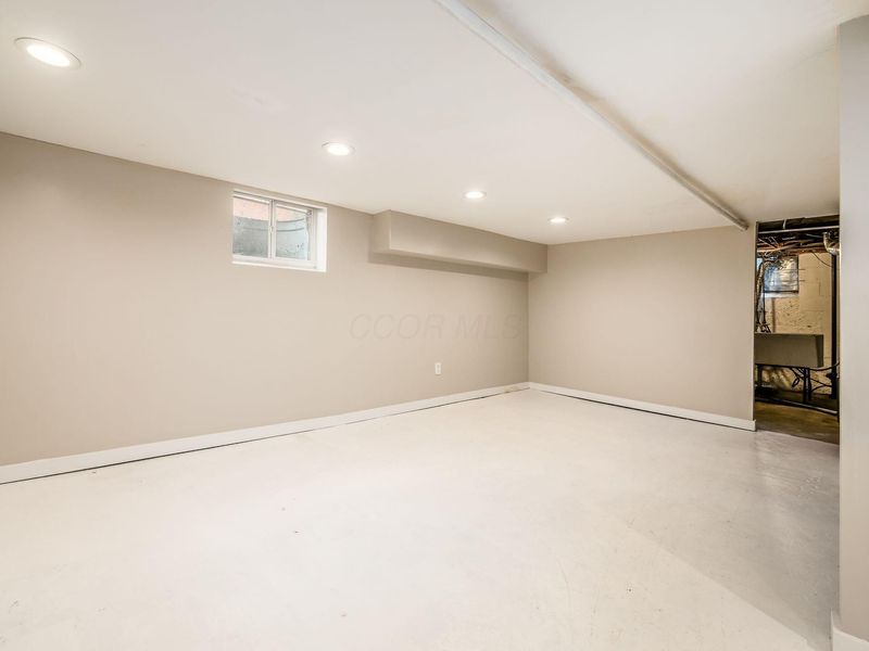 111 E Selby Boulevard , Worthington, OH 43085 Photo 26