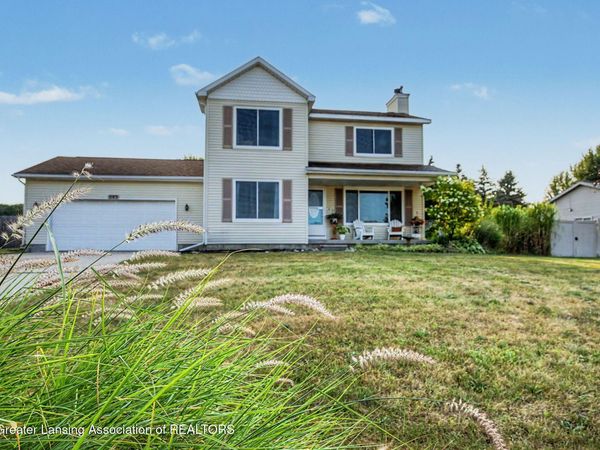 203 N Donegal Street, Eaton Rapids, MI 48827