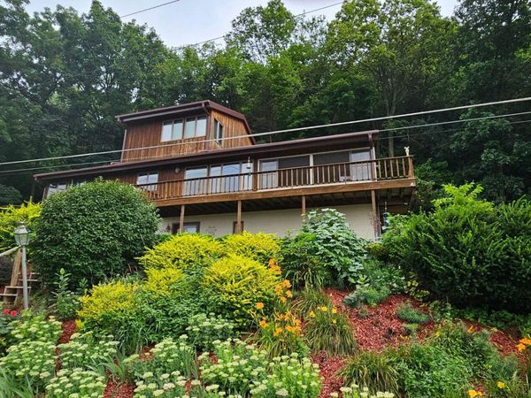 24812 2nd St, Trempealeau, WI 54661