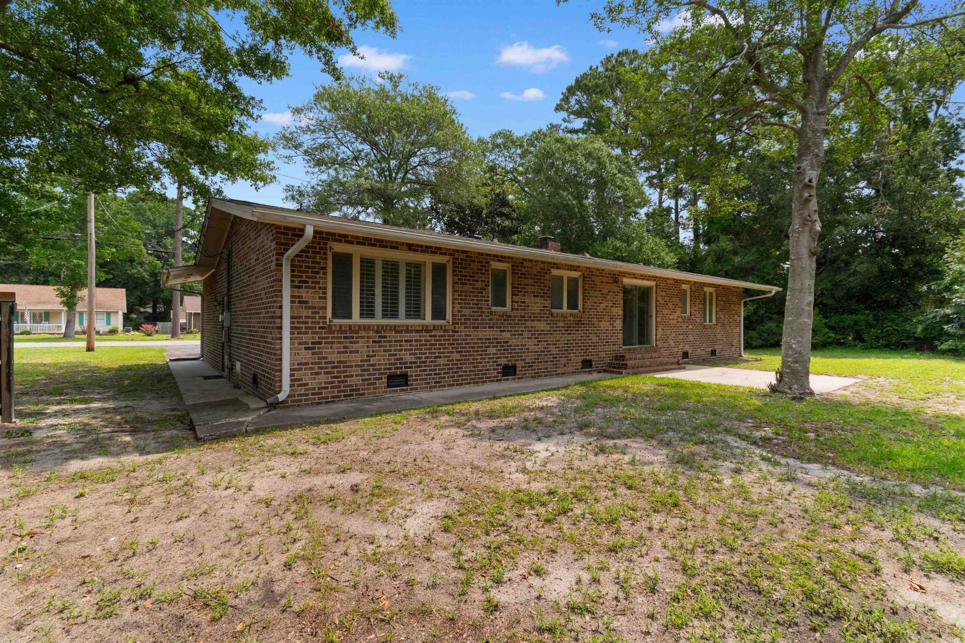655 5th Ave. N  Photo 27