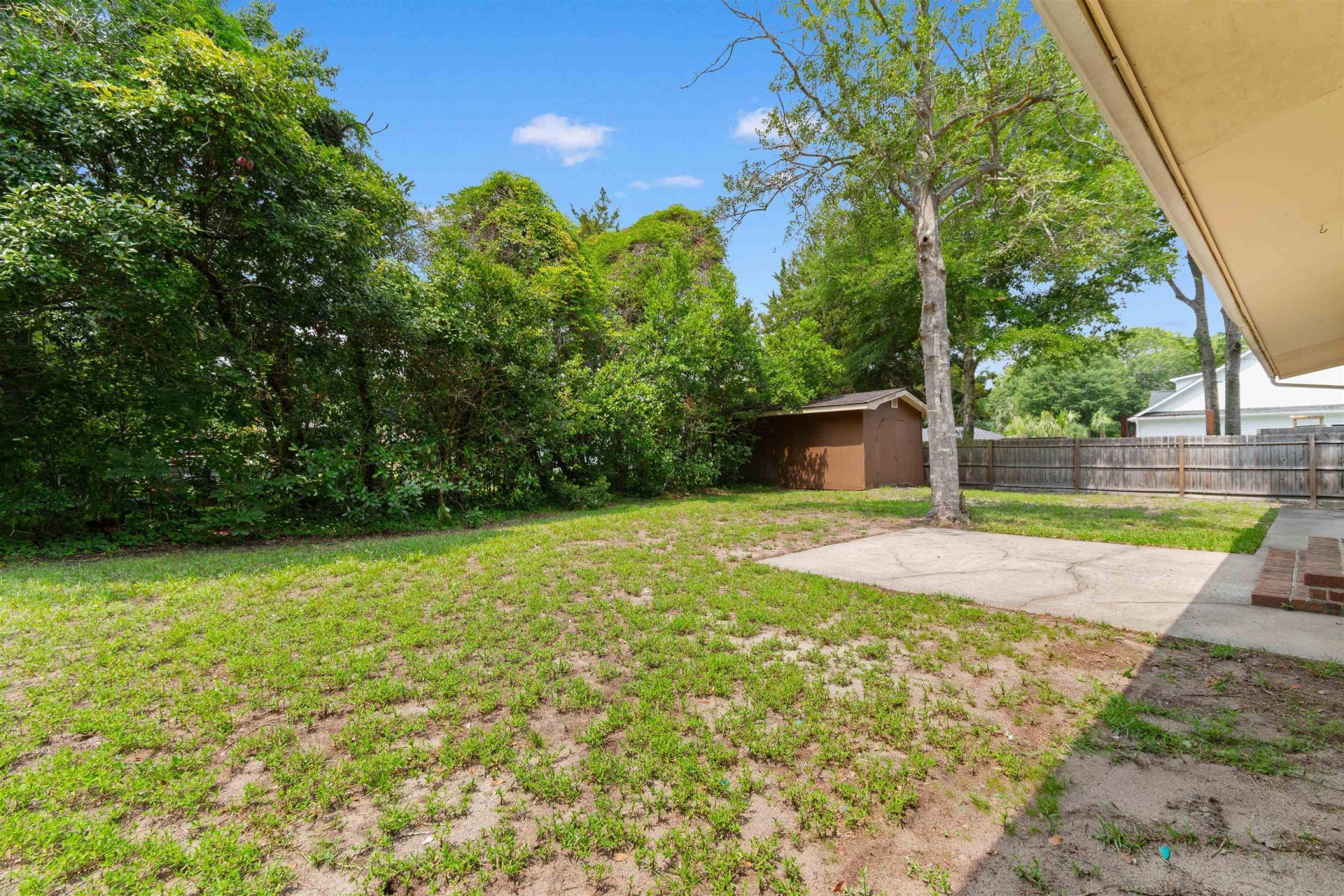 655 5th Ave. N  Photo 30