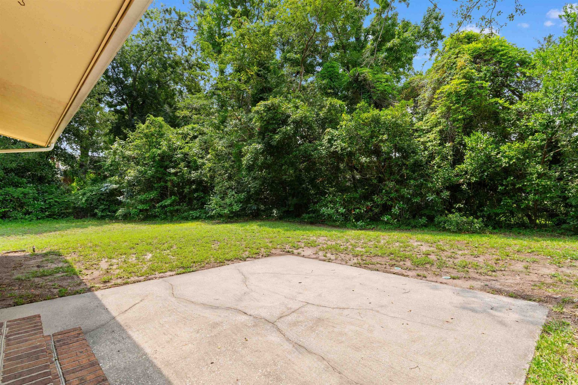 655 5th Ave. N  Photo 31