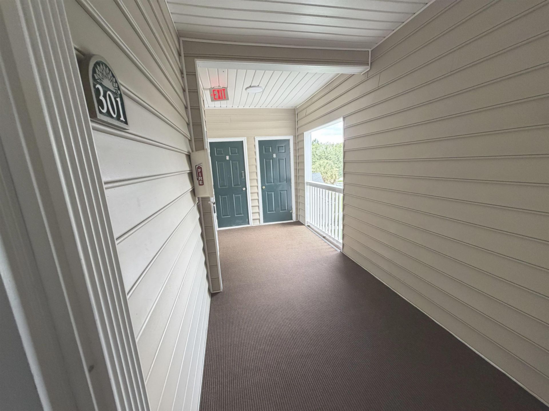 248 Sun Colony Blvd.  Photo 28
