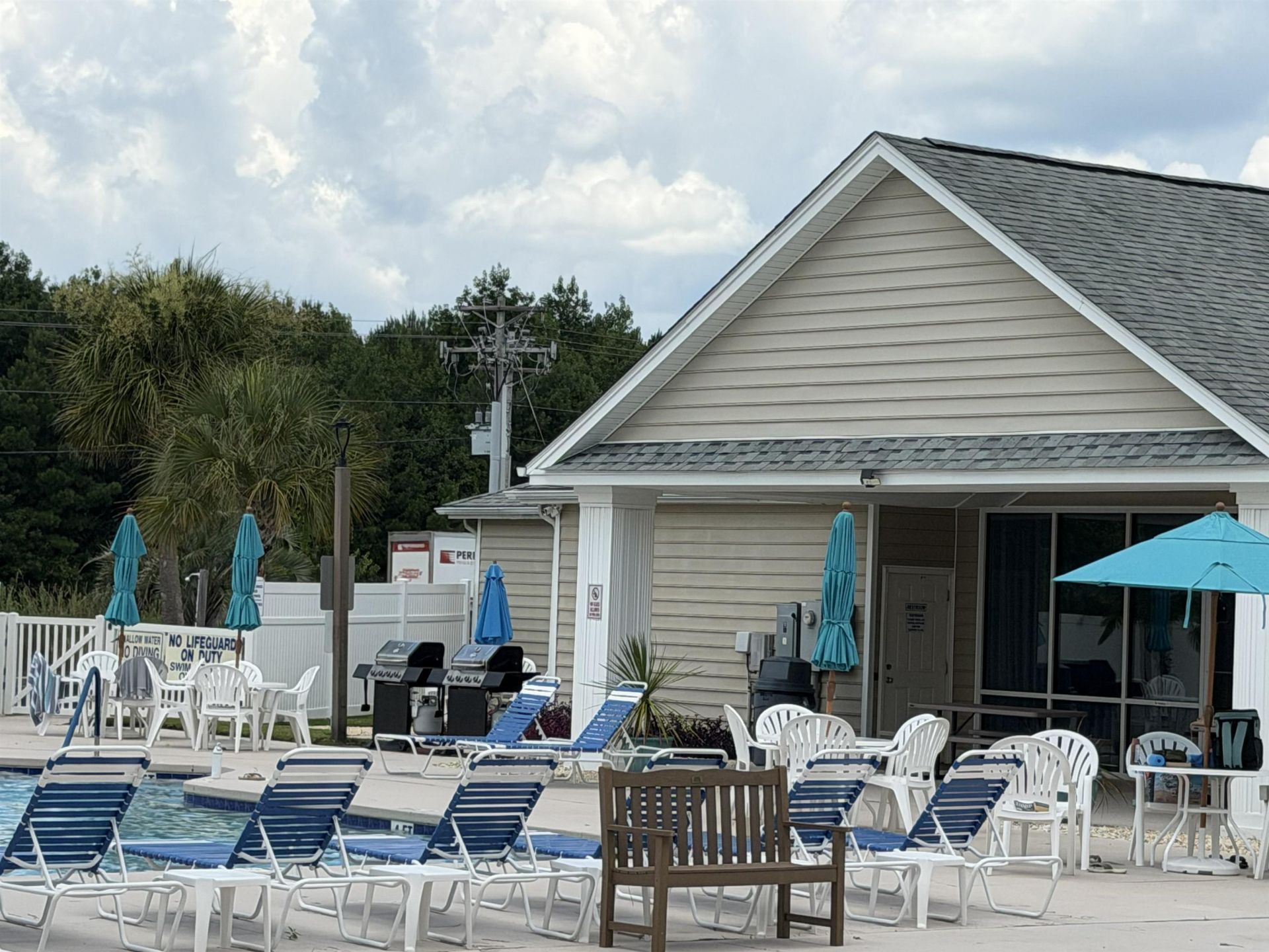 248 Sun Colony Blvd.  Photo 33